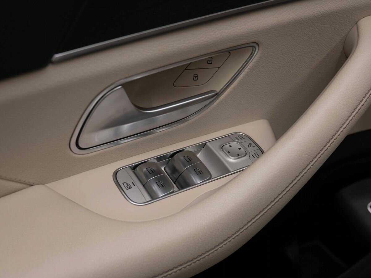 Купить Mercedes-Benz GLE с пробегом. Фото: #21