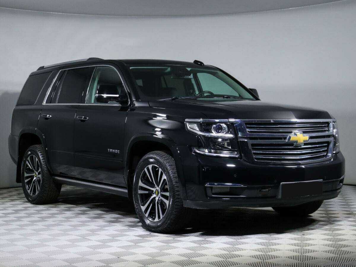 Купить Chevrolet Tahoe с пробегом. Фото: #2