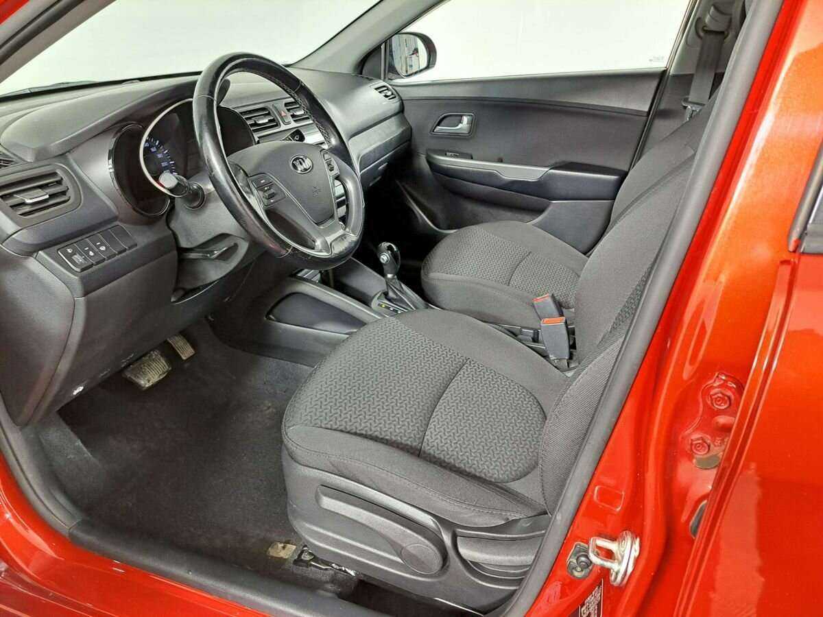 Купить Kia Rio с пробегом. Фото: #13
