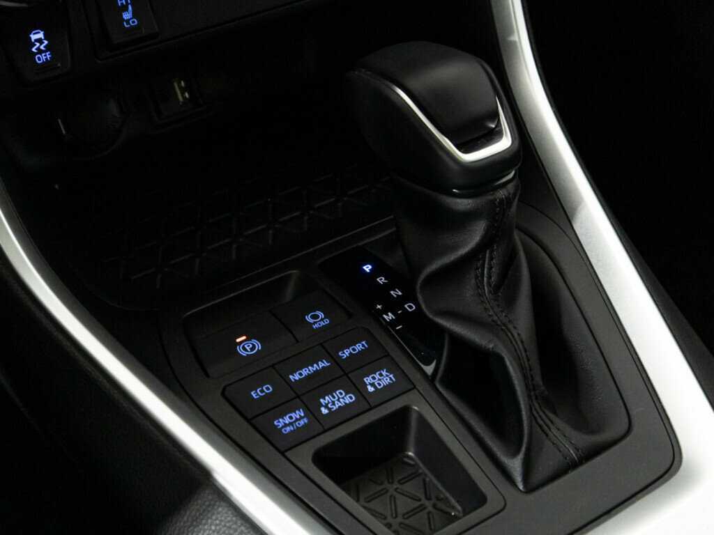 Купить Toyota RAV4 с пробегом. Фото: #17