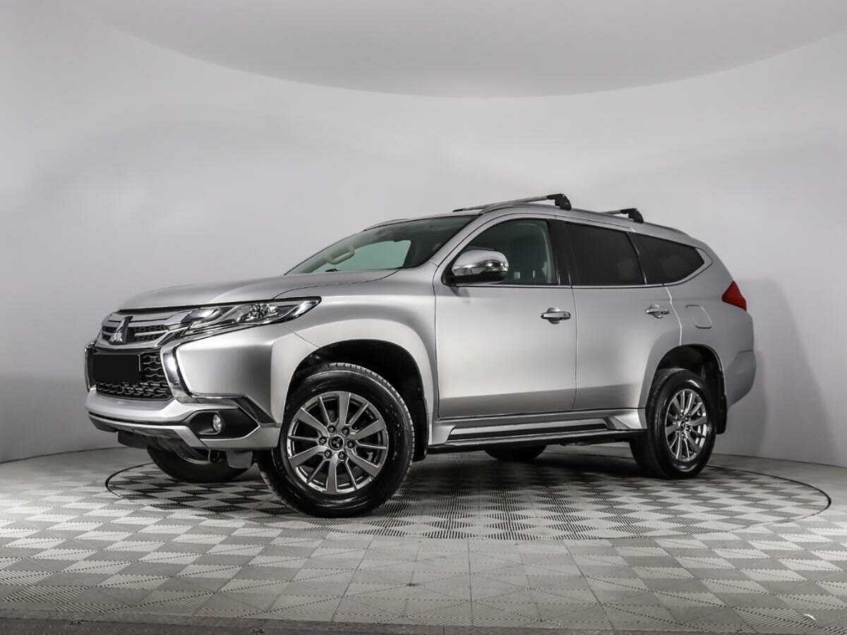 Купить Mitsubishi Pajero Sport с пробегом. Фото: #0