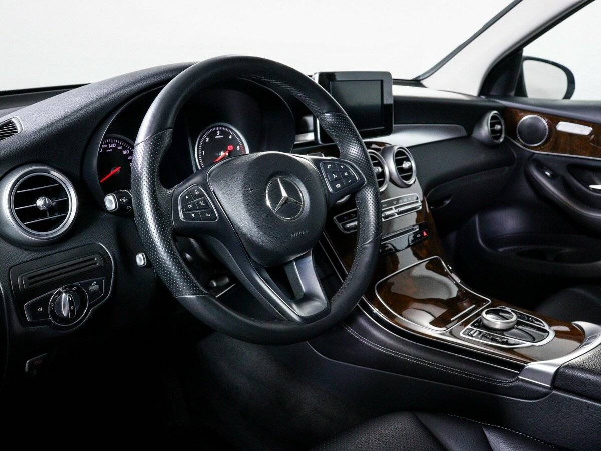 Купить Mercedes-Benz GLC с пробегом. Фото: #13