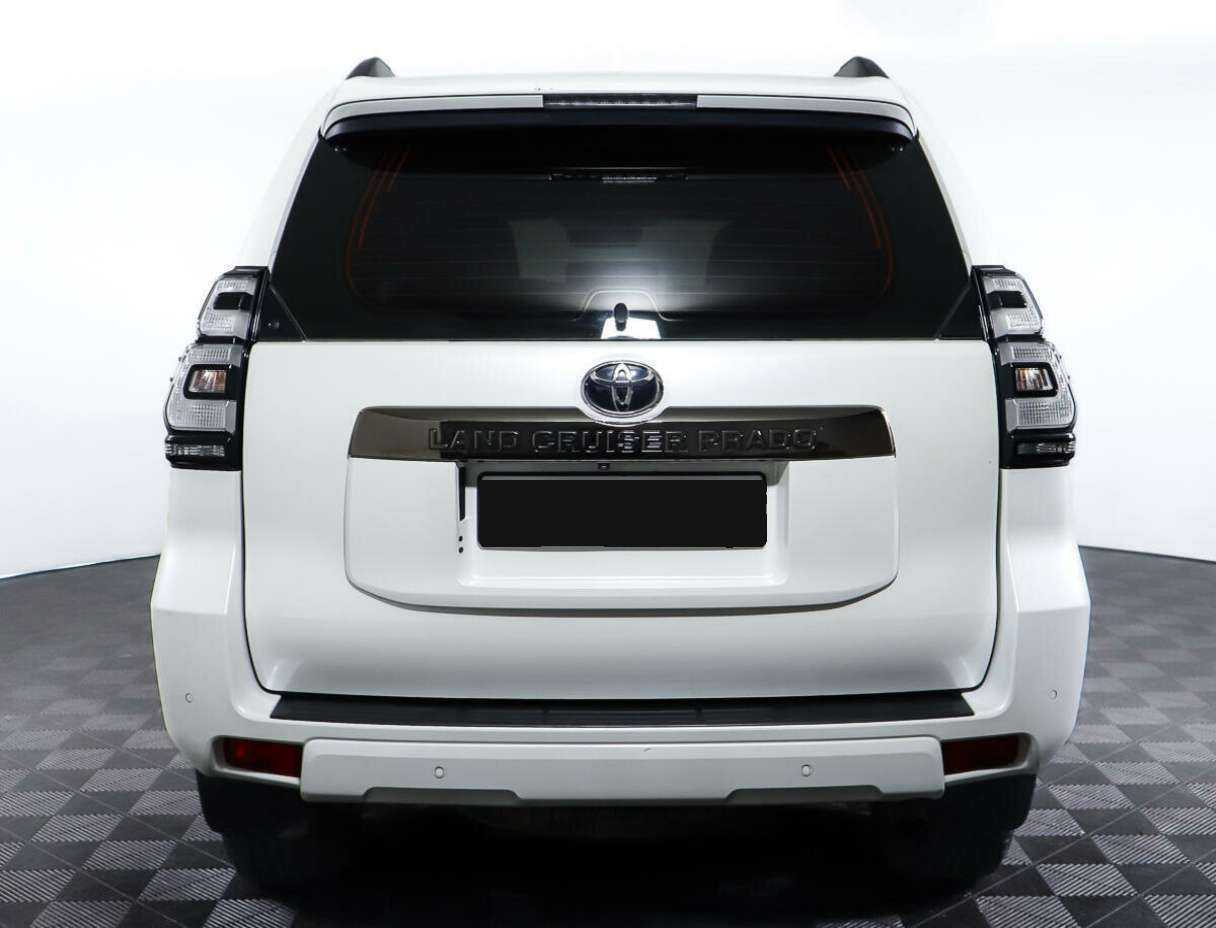 Купить Toyota Land Cruiser Prado с пробегом. Фото: #5