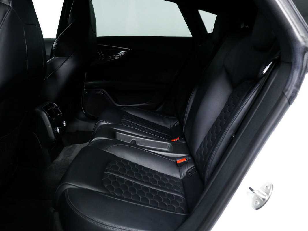 Купить Audi RS 7 с пробегом. Фото: #11