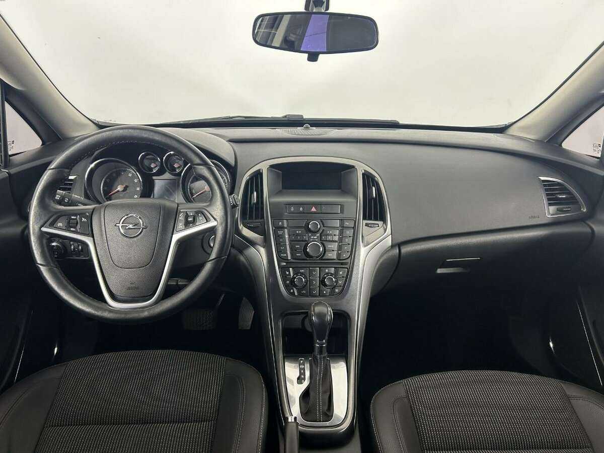 Купить Opel Astra с пробегом. Фото: #6