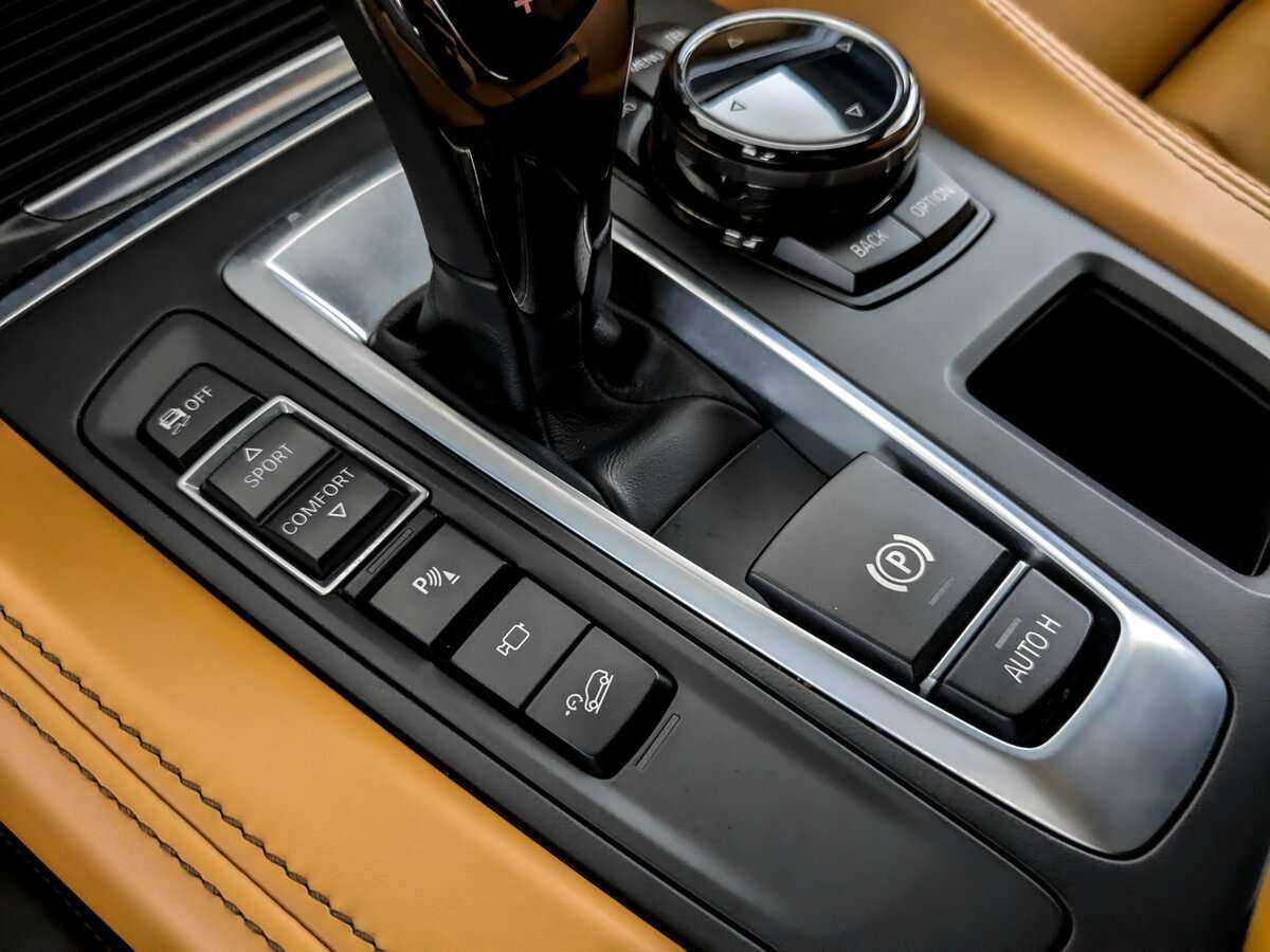 Купить BMW X6 с пробегом. Фото: #21