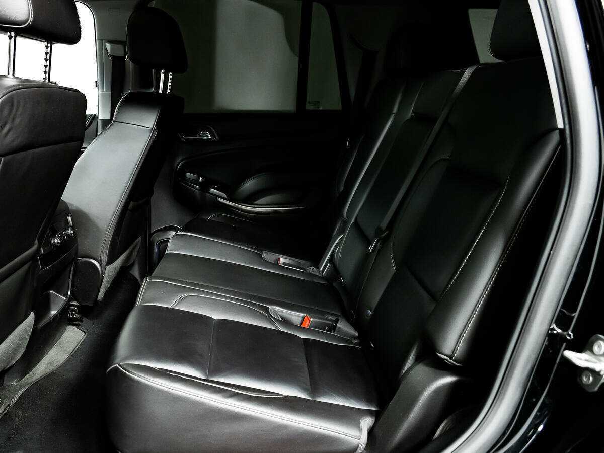 Купить Chevrolet Tahoe с пробегом. Фото: #11