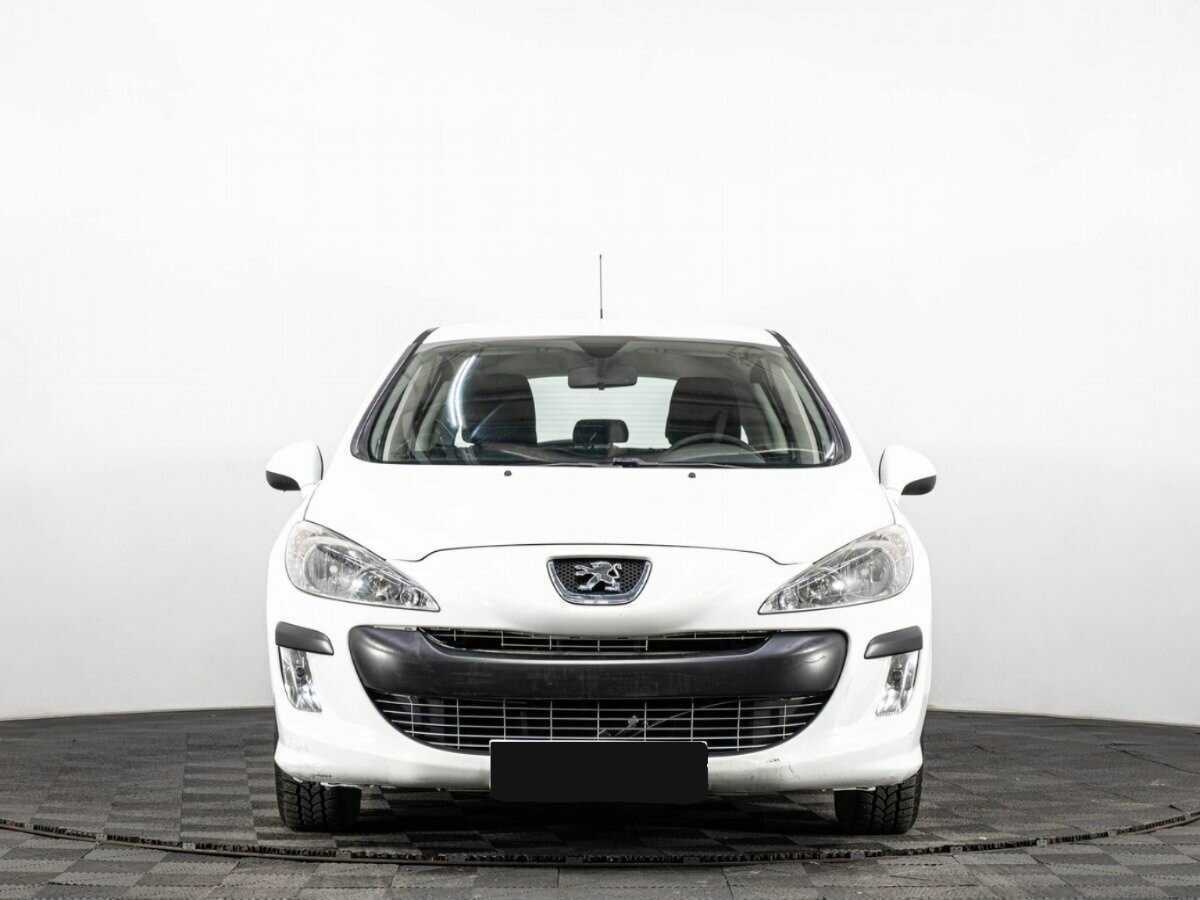 Купить Peugeot 308 с пробегом. Фото: #1