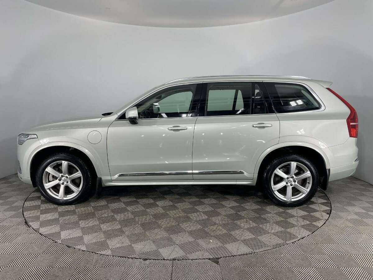 Купить Volvo XC90 с пробегом. Фото: #4