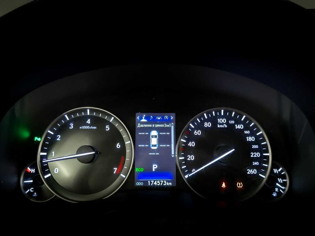 Купить Lexus ES с пробегом. Фото: #12