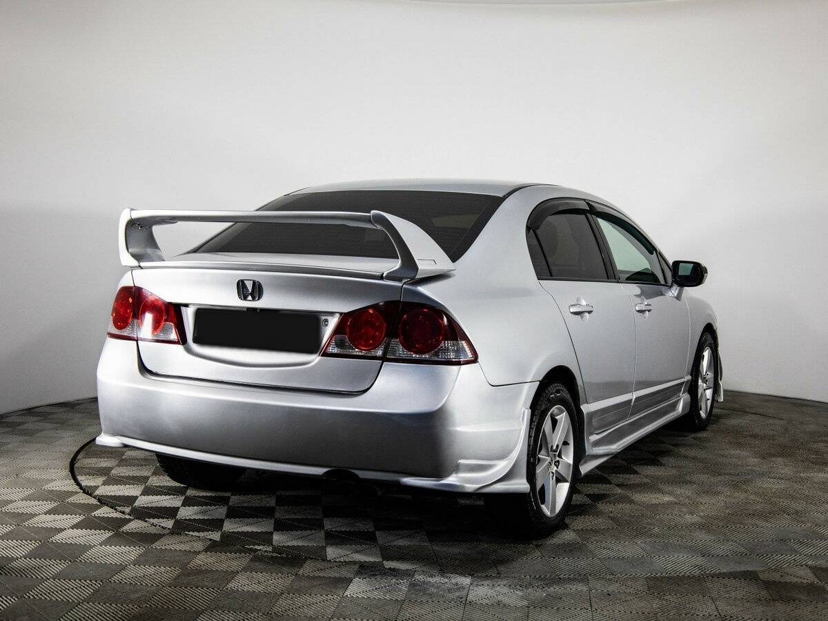 Купить Honda Civic с пробегом. Фото: #3