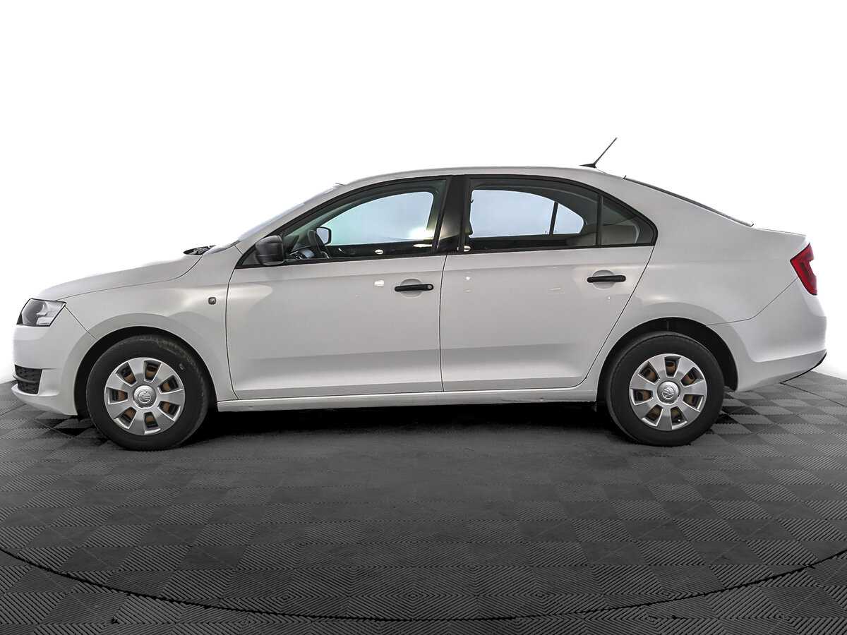 Купить Skoda Rapid с пробегом. Фото: #7