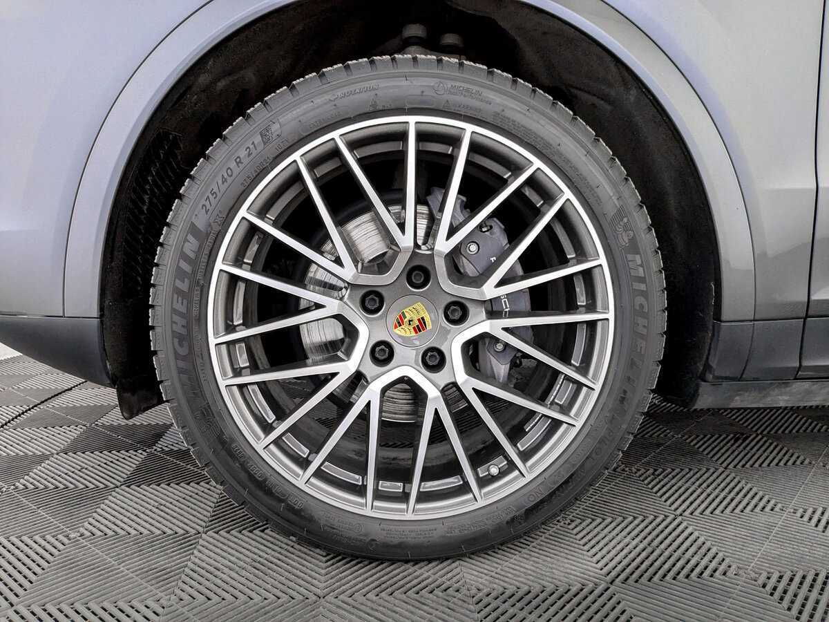 Купить Porsche Cayenne с пробегом. Фото: #17