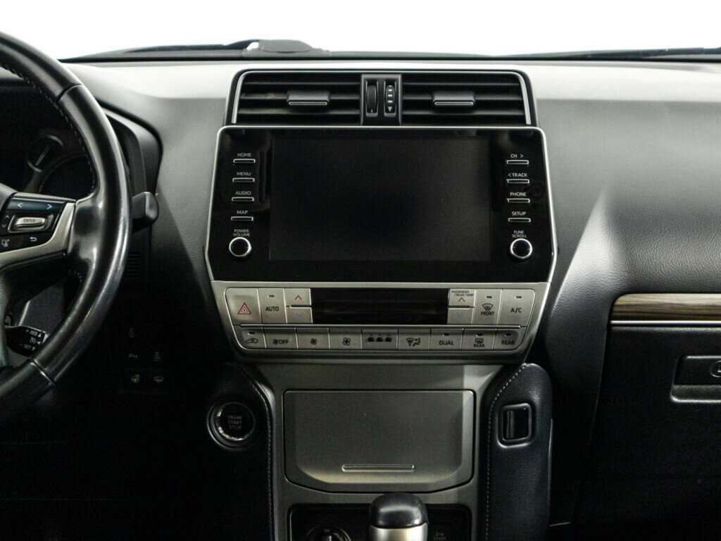 Купить Toyota Land Cruiser Prado с пробегом. Фото: #13