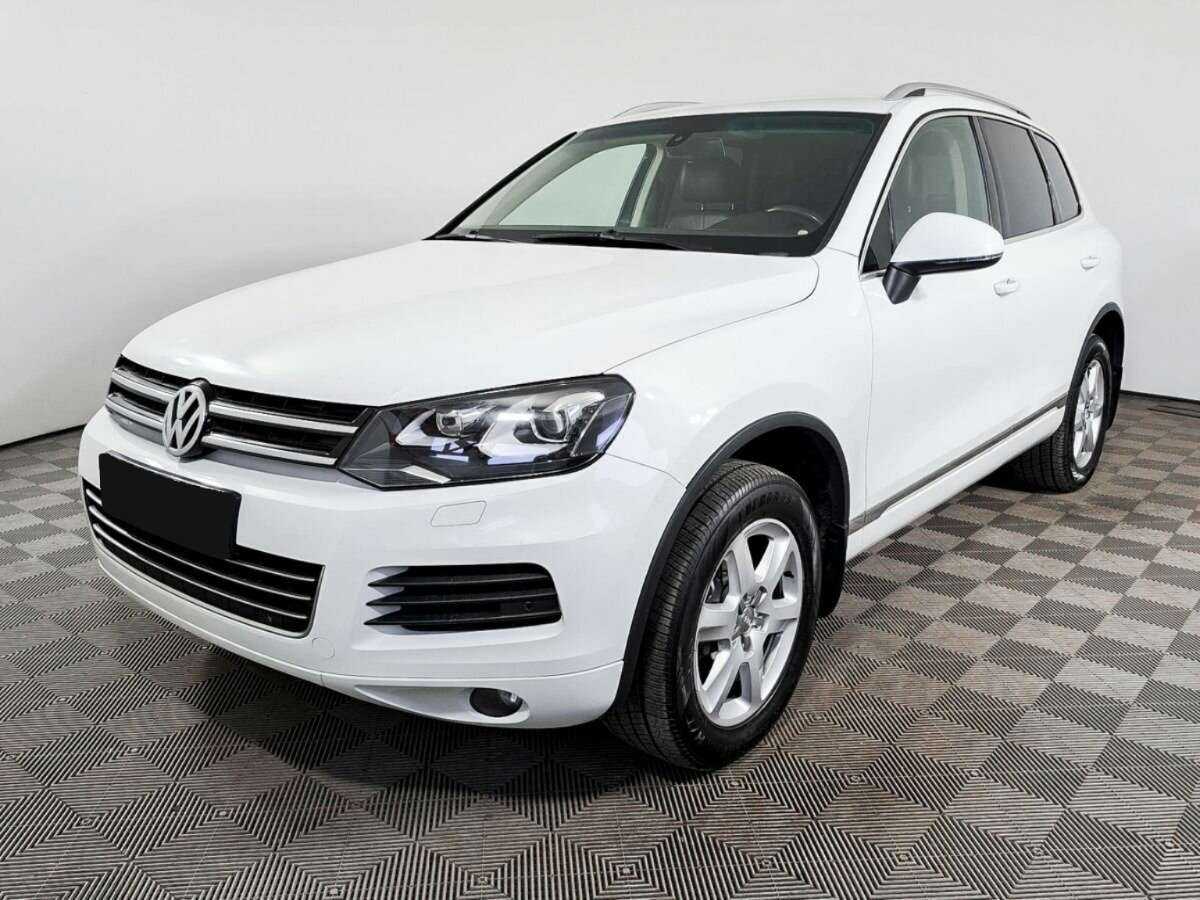 Купить Volkswagen Touareg с пробегом. Посмотреть фото
