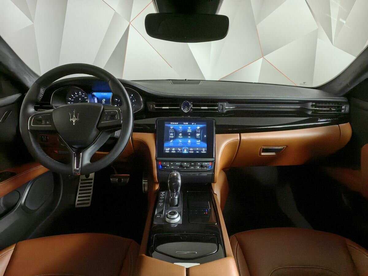 Купить Maserati Quattroporte с пробегом. Фото: #9