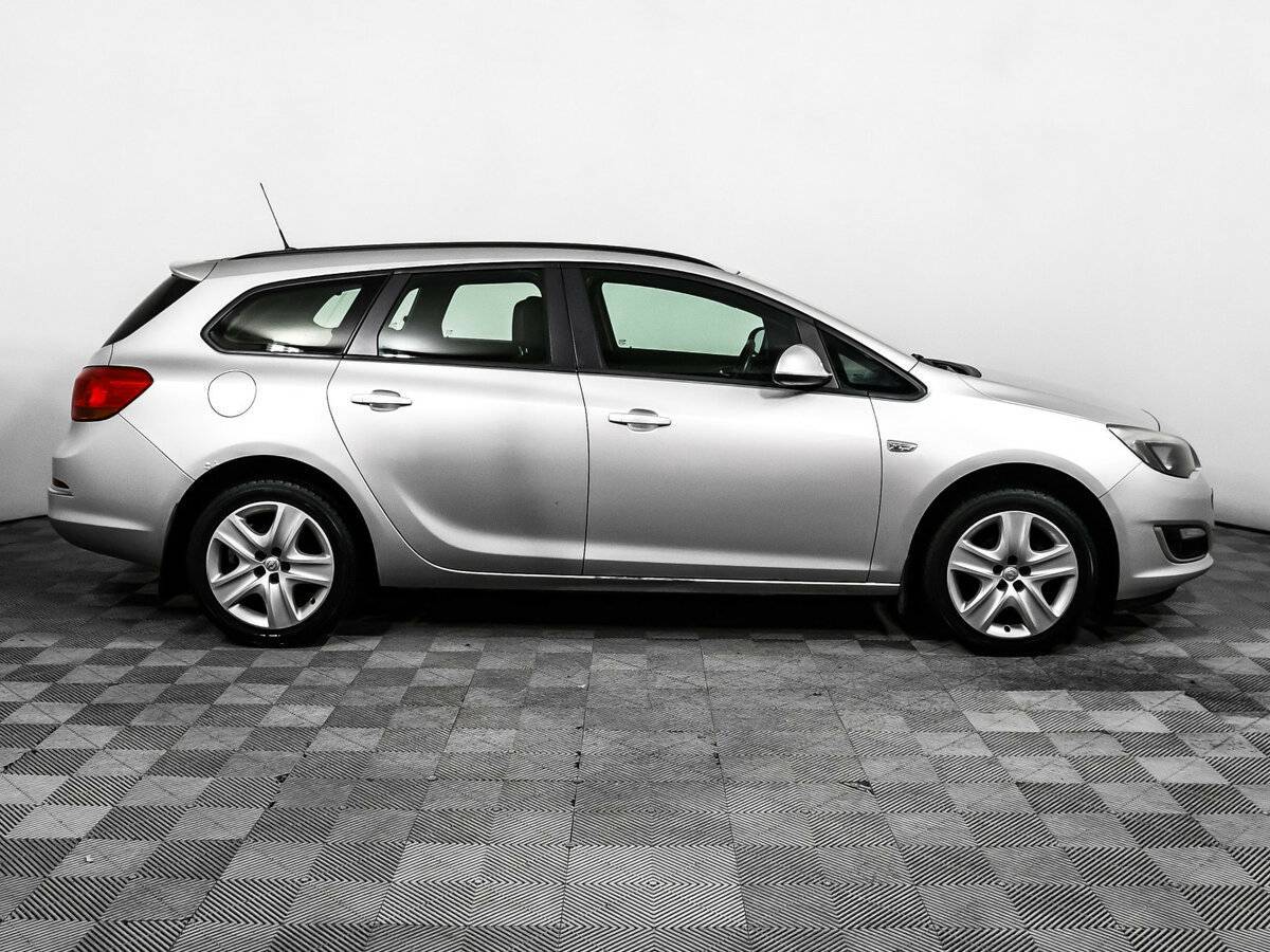 Купить Opel Astra с пробегом. Фото: #3