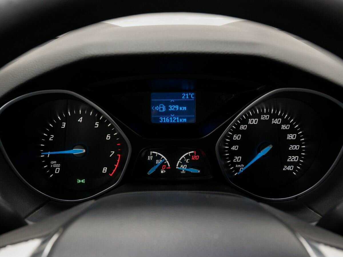 Купить Ford Focus с пробегом. Фото: #20