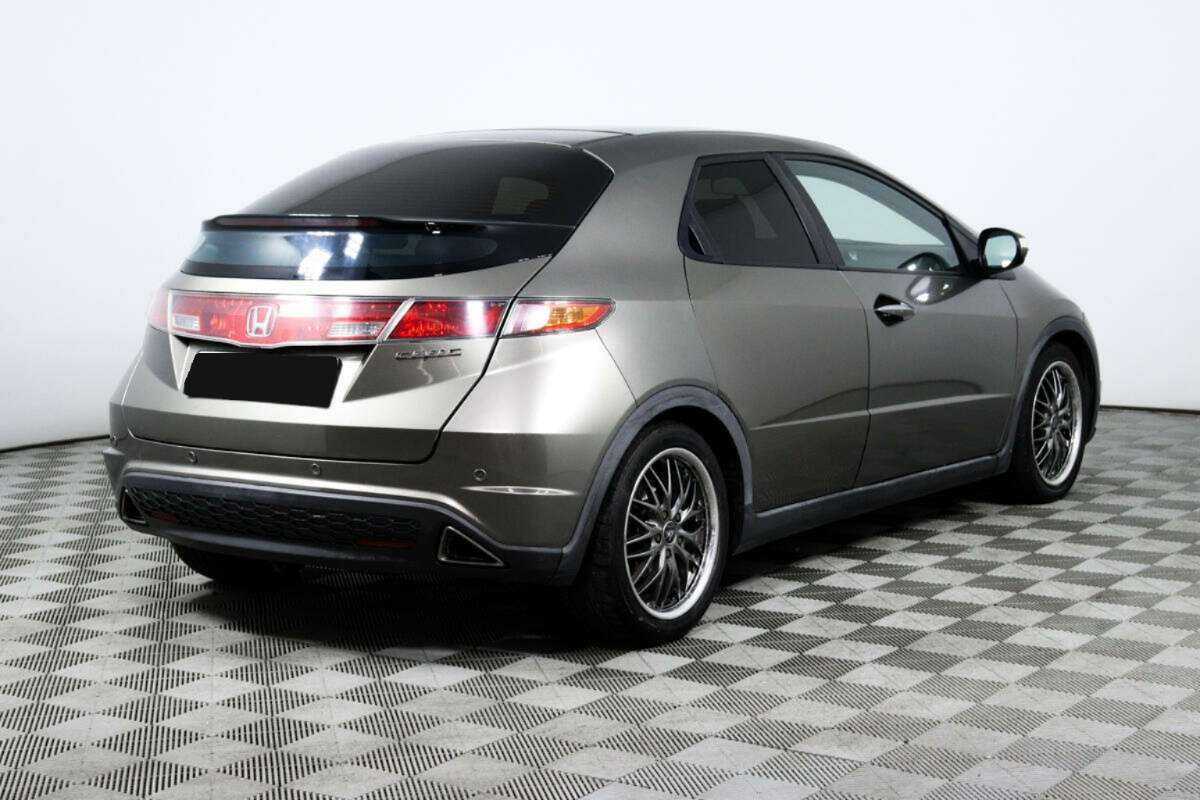 Купить Honda Civic с пробегом. Фото: #4
