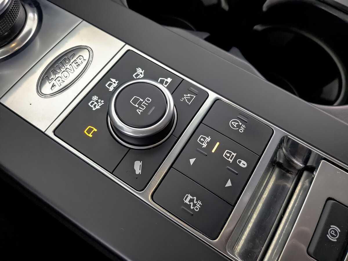 Купить Land Rover Discovery с пробегом. Фото: #25