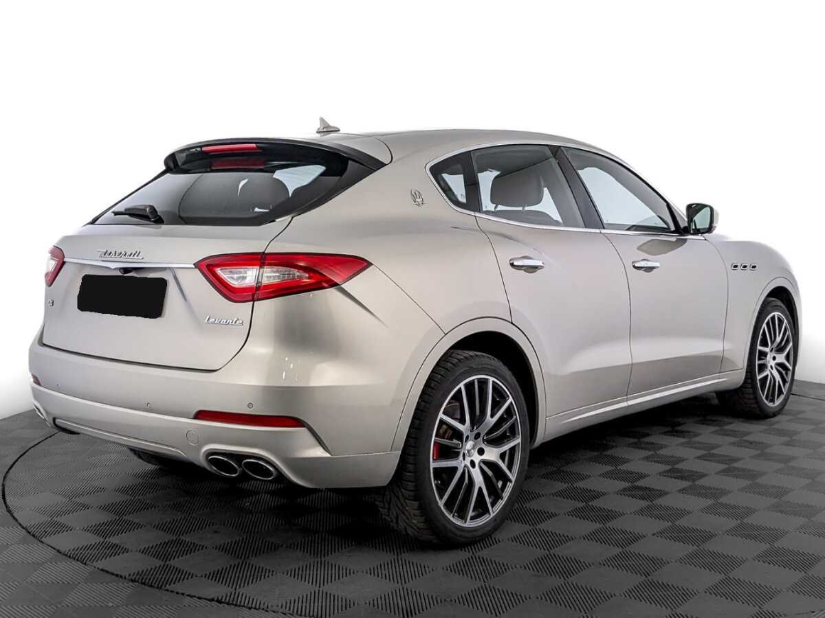 Купить Maserati Levante с пробегом. Фото: #4