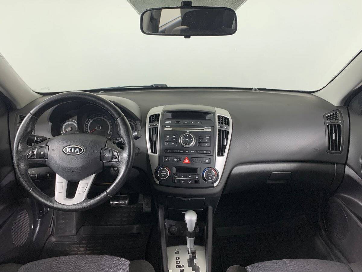Купить Kia Ceed с пробегом. Фото: #12