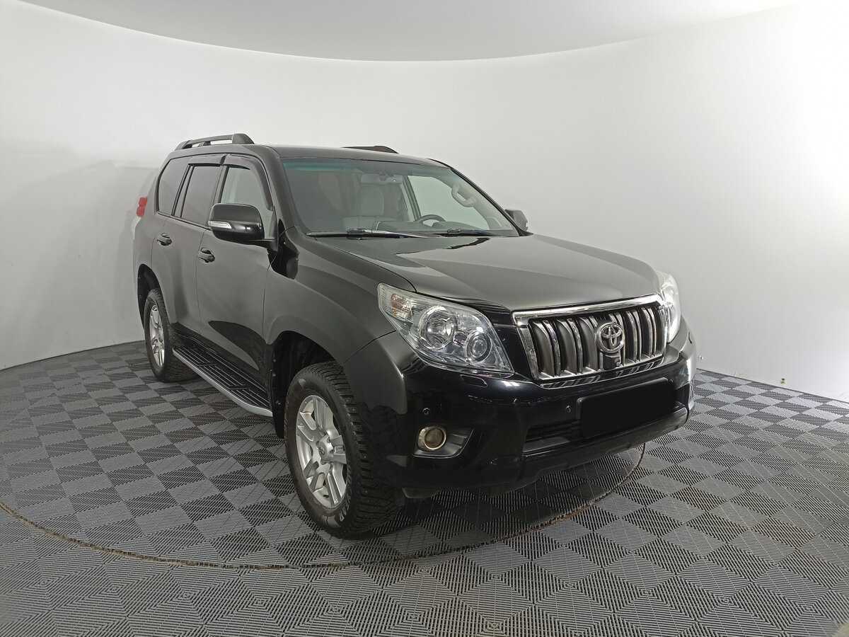 Купить Toyota Land Cruiser Prado с пробегом. Фото: #2