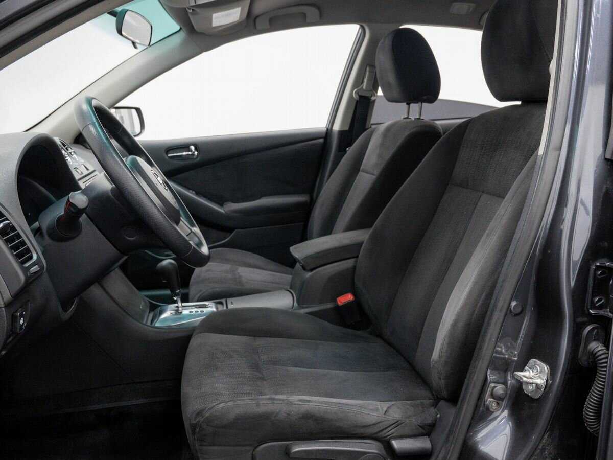 Купить Nissan Altima с пробегом. Фото: #13