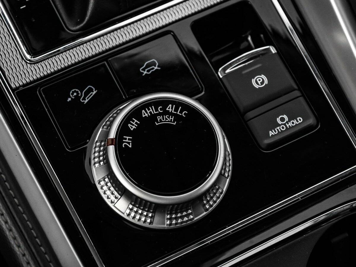 Купить Mitsubishi Pajero Sport с пробегом. Фото: #18