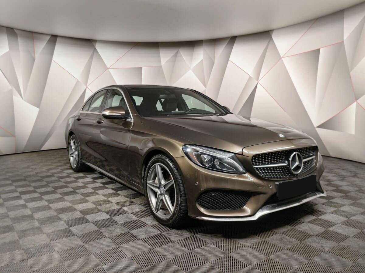 Купить Mercedes-Benz C-Класс с пробегом. Фото: #2