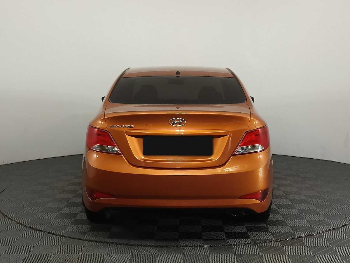 Купить Hyundai Solaris с пробегом. Фото: #4