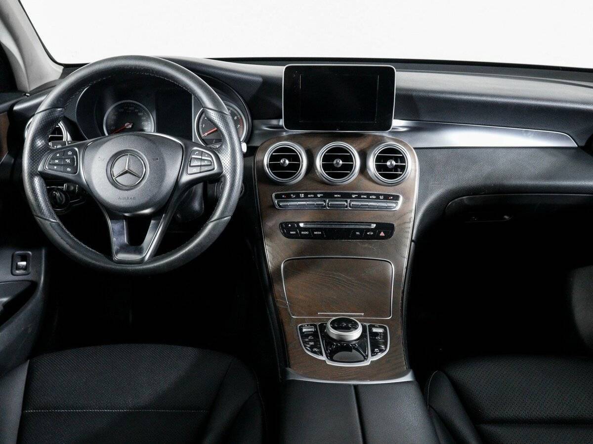 Купить Mercedes-Benz GLC с пробегом. Фото: #11