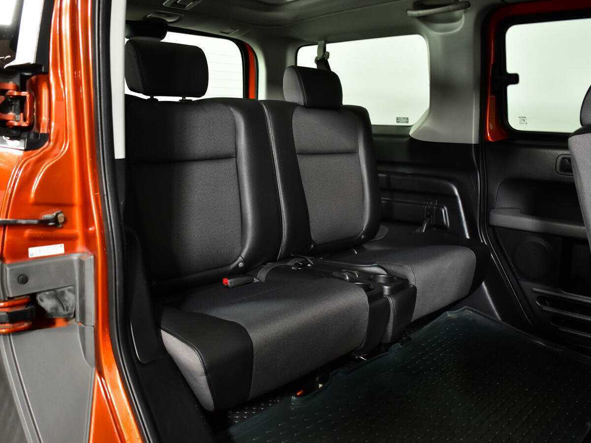 Купить Honda Element с пробегом. Фото: #7