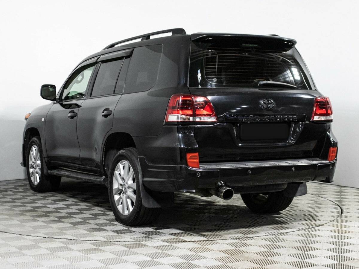 Купить Toyota Land Cruiser с пробегом. Фото: #5