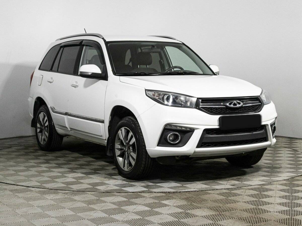 Купить Chery Tiggo 3 с пробегом. Фото: #2