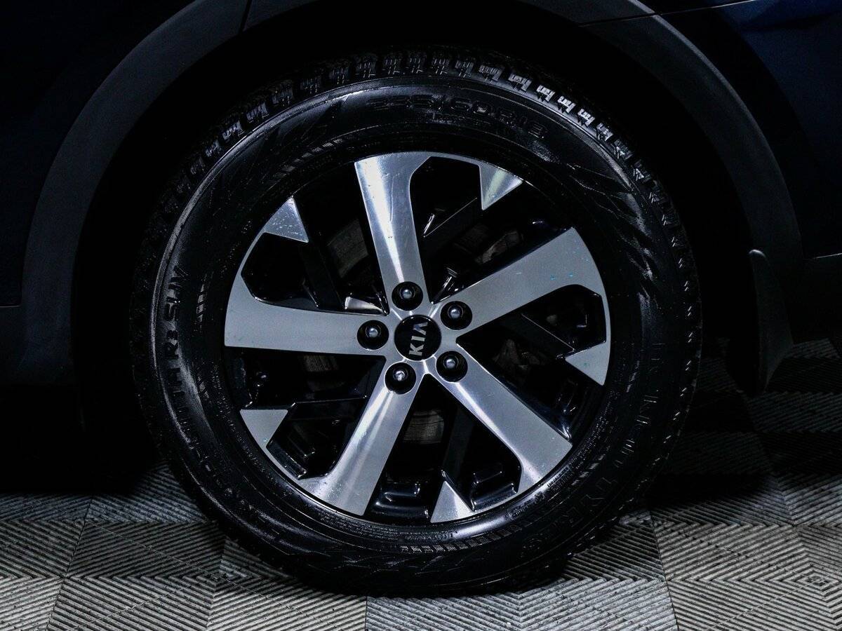Купить Kia Sorento с пробегом. Фото: #14