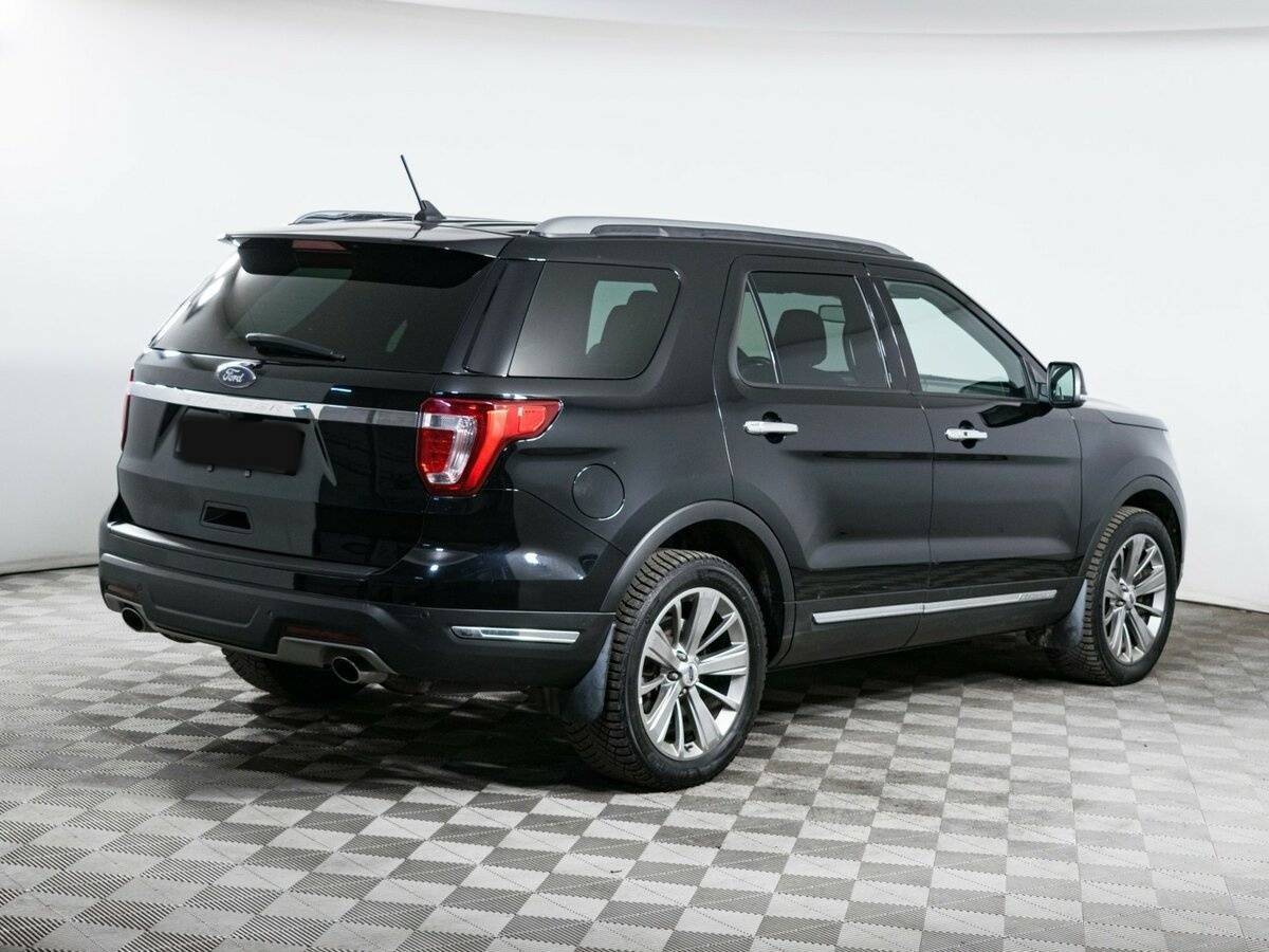 Купить Ford Explorer с пробегом. Фото: #4