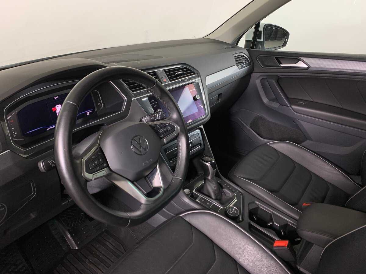 Купить Volkswagen Tiguan с пробегом. Фото: #11