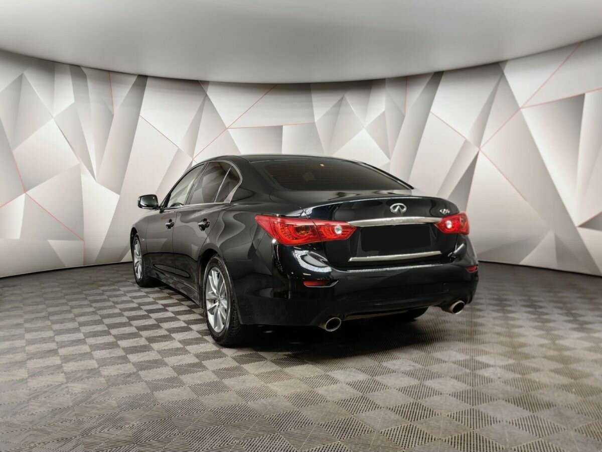 Купить Infiniti Q50 с пробегом. Фото: #3