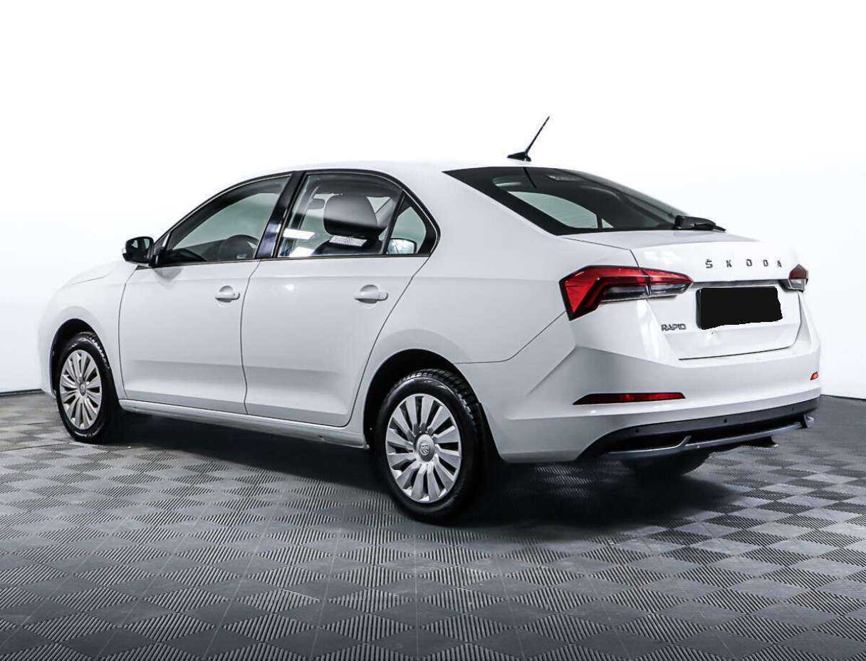 Купить Skoda Rapid с пробегом. Фото: #6