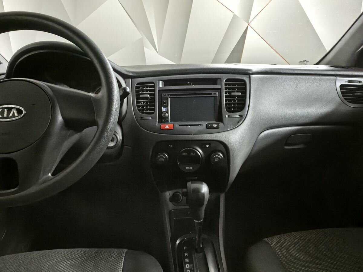 Купить Kia Rio с пробегом. Фото: #10