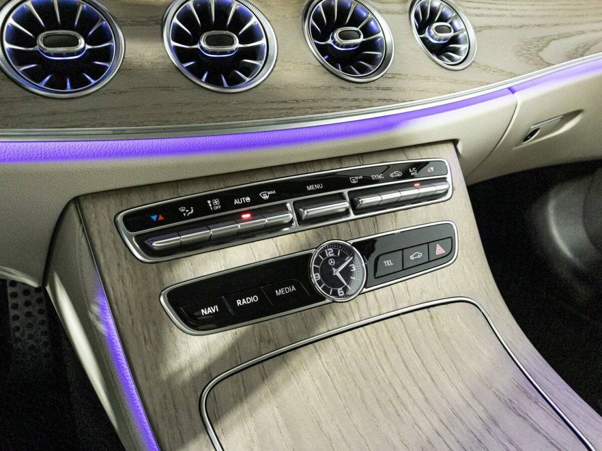 Купить Mercedes-Benz E-Класс с пробегом. Фото: #20