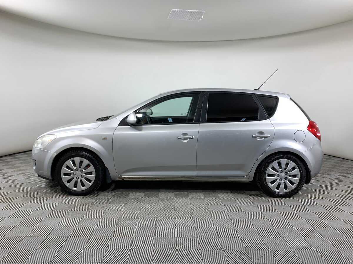 Купить Kia Ceed с пробегом. Фото: #7
