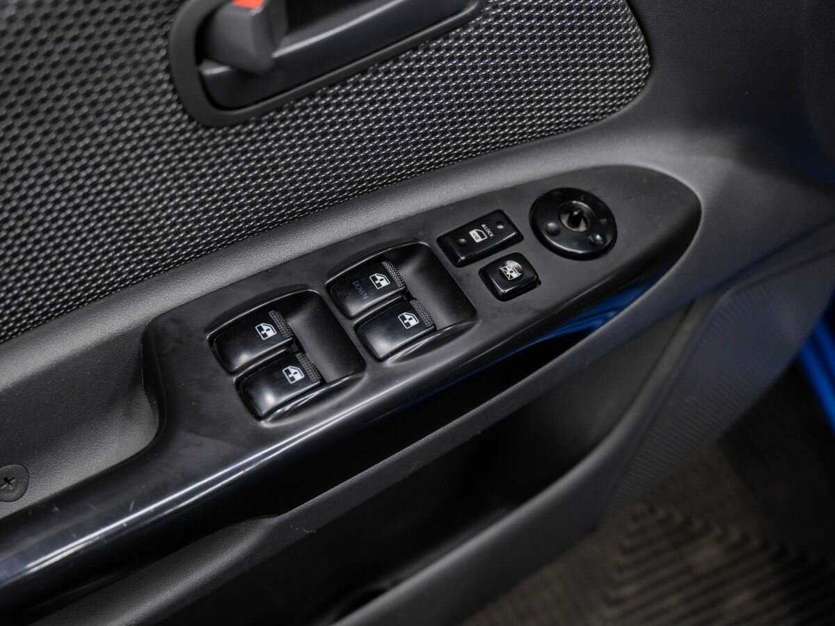Купить Kia Rio с пробегом. Фото: #13