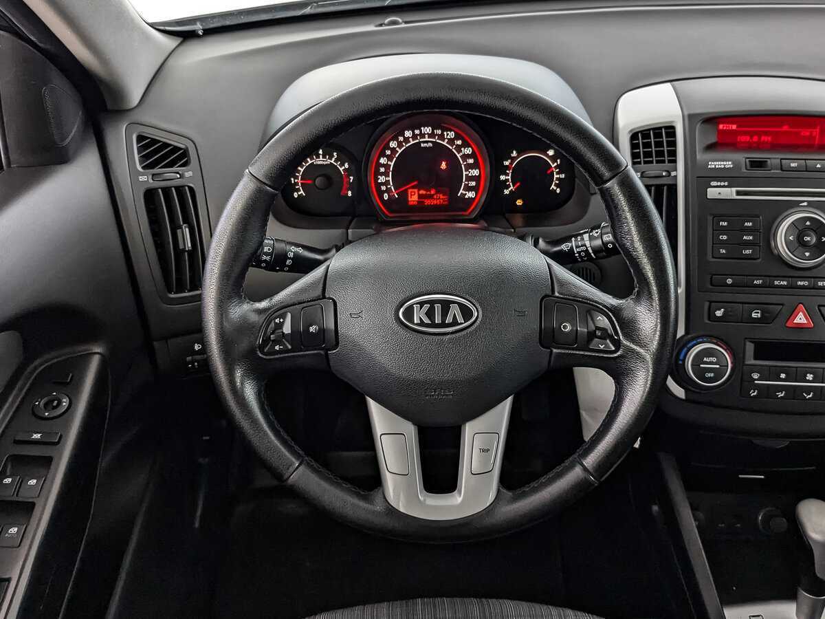 Купить Kia Ceed с пробегом. Фото: #17