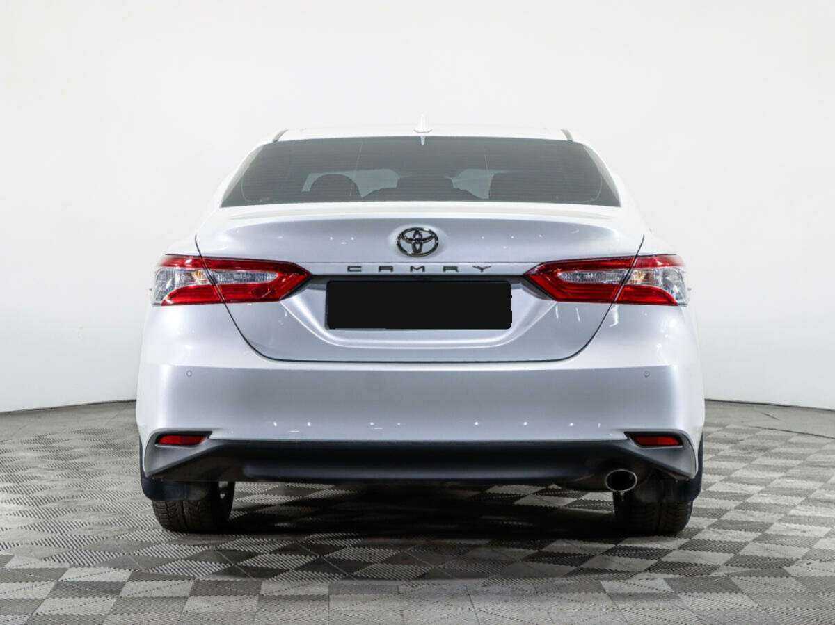 Купить Toyota Camry с пробегом. Фото: #5