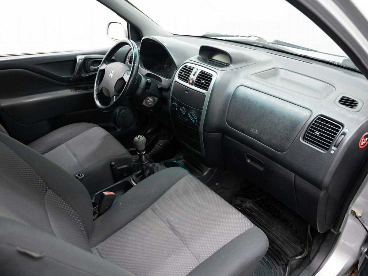 Купить Mitsubishi Space Star с пробегом. Фото: #17