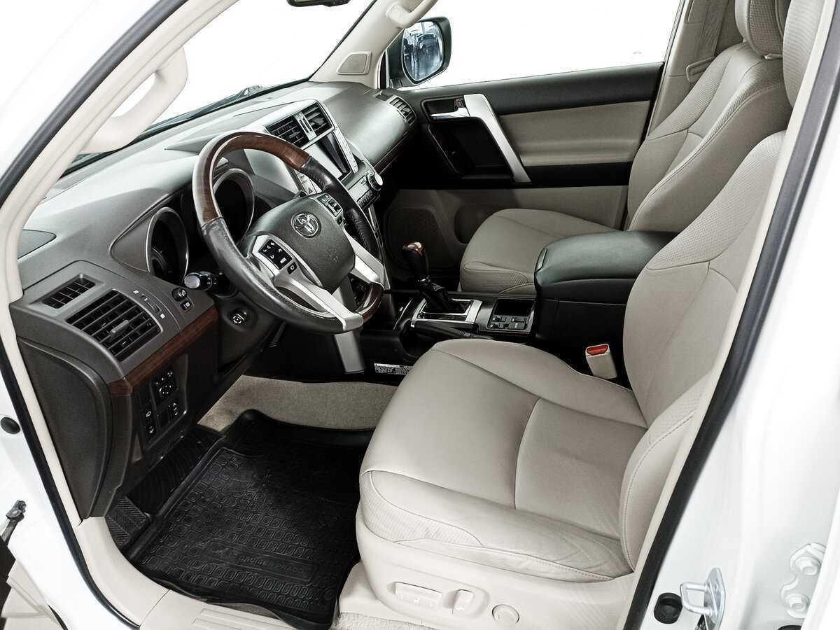 Купить Toyota Land Cruiser Prado с пробегом. Фото: #11
