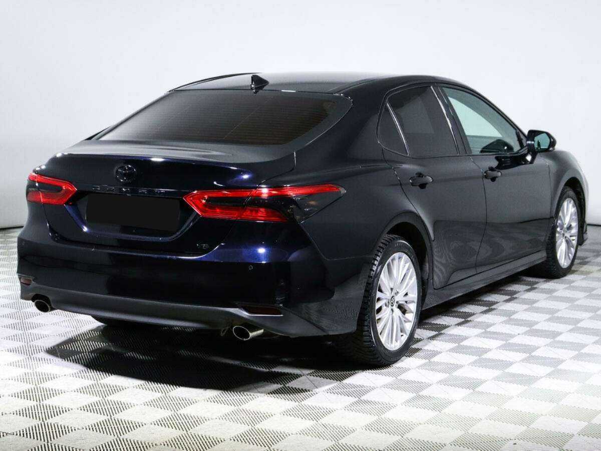 Купить Toyota Camry с пробегом. Фото: #3