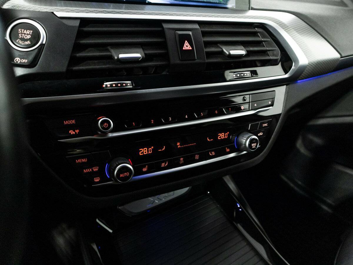 Купить BMW X3 с пробегом. Фото: #19